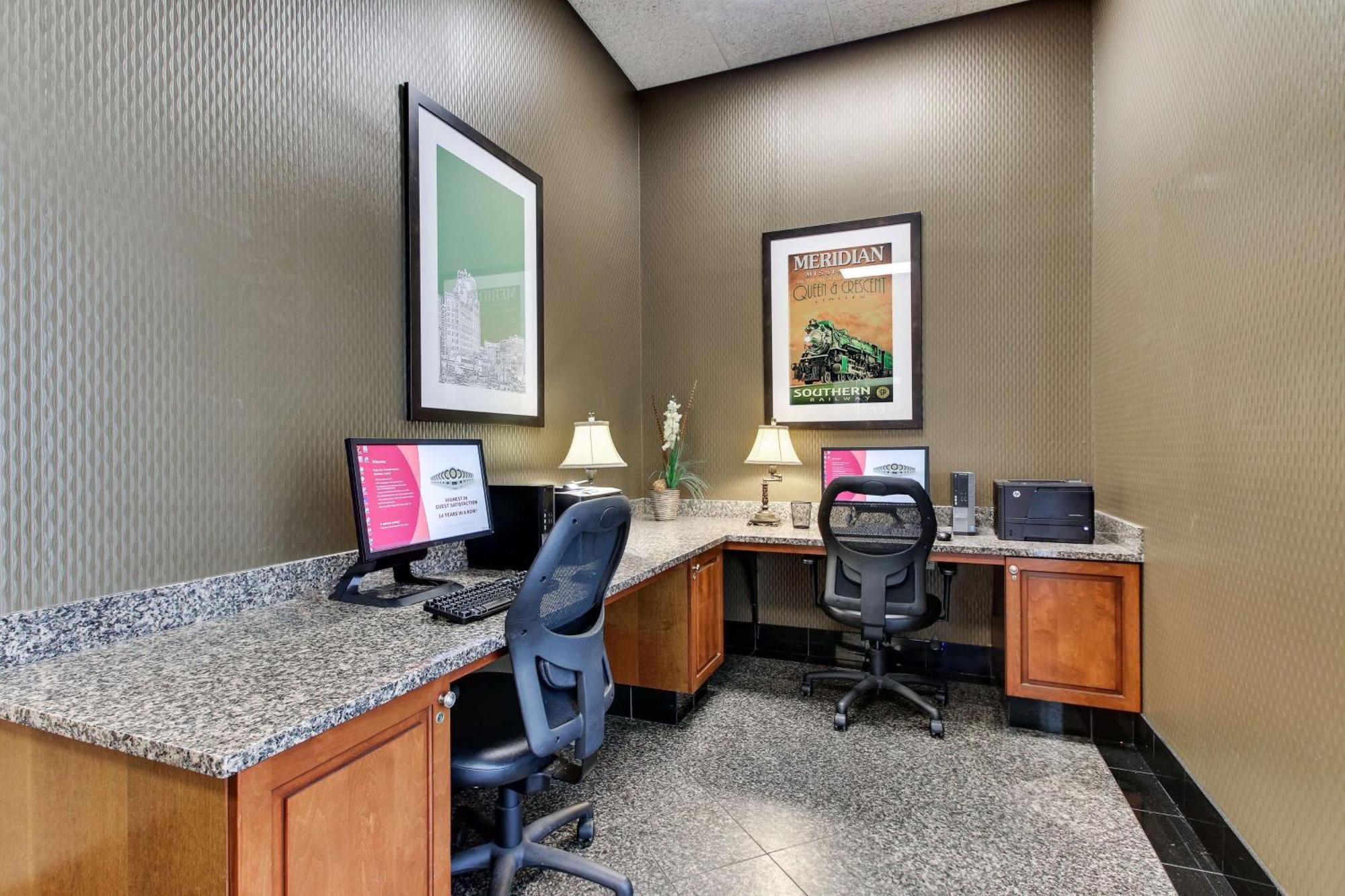 Drury Inn & Suites เมอริเดียน ภายนอก รูปภาพ
