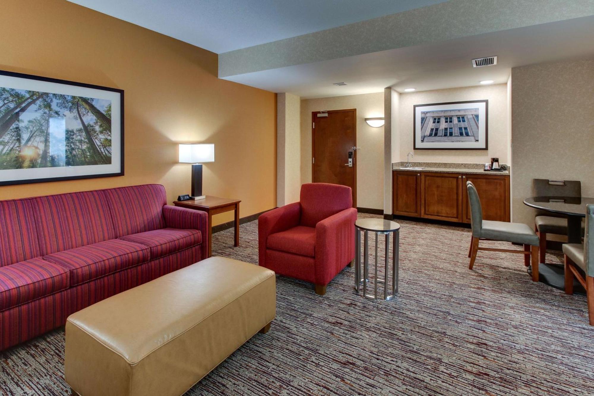 Drury Inn & Suites เมอริเดียน ภายนอก รูปภาพ