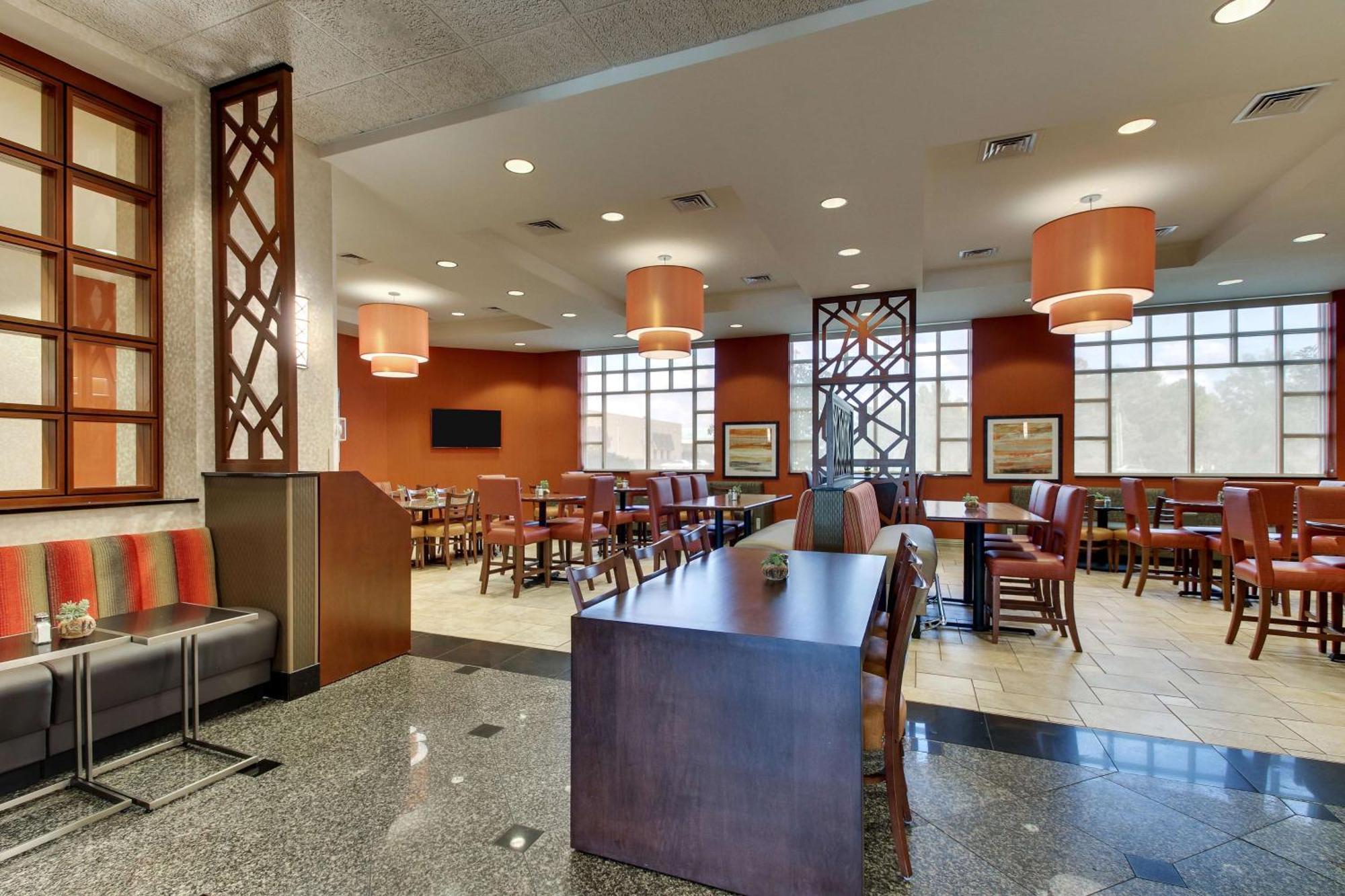 Drury Inn & Suites เมอริเดียน ภายนอก รูปภาพ